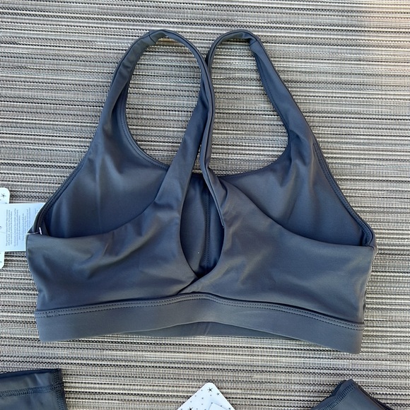 NWT Whisper Activewear Aeiral Bra & Rebecca Legging Bundle Grey Size Small - Picture 7 of 13